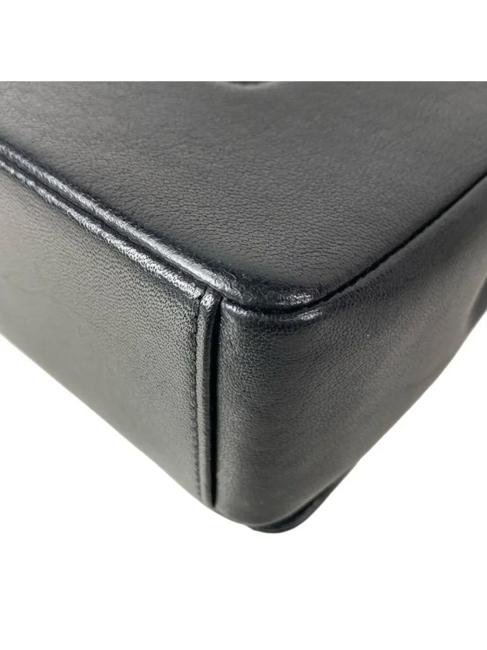 Chanel category shoulder